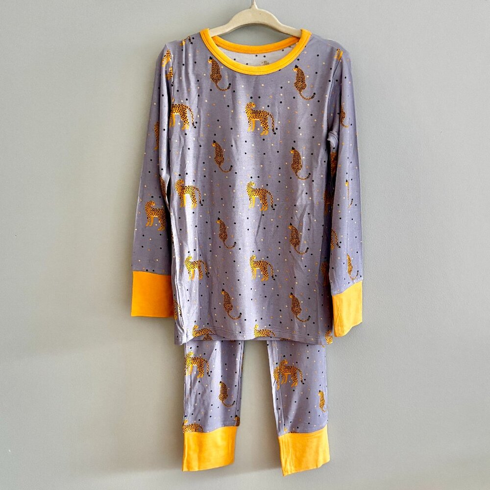 Laree and Co. Cheetah Celebration Two Piece Pajama Set NWT 5/6